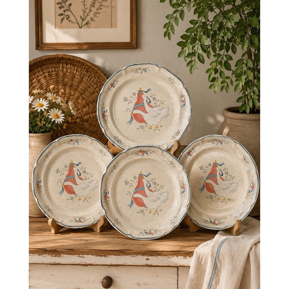 VTG Set of 4 Marmalade International Salad Plates Geese Red Fruit Blue Ribbon
